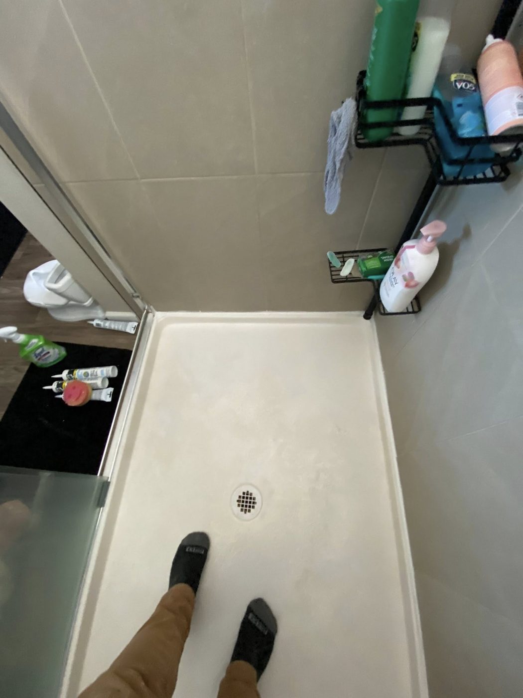 Shower pan recaulk and seal